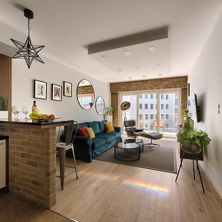 Millo Apartament Parking By Impero Познан Екстериор снимка
